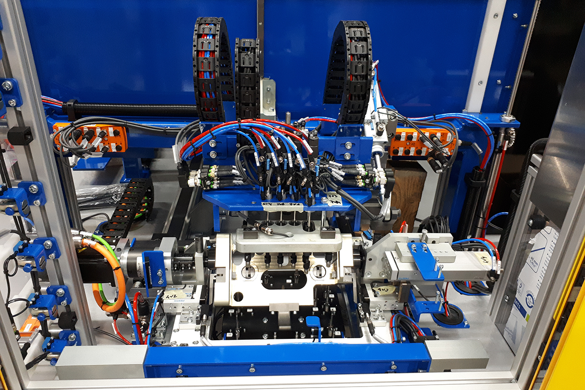 MA_machines_03